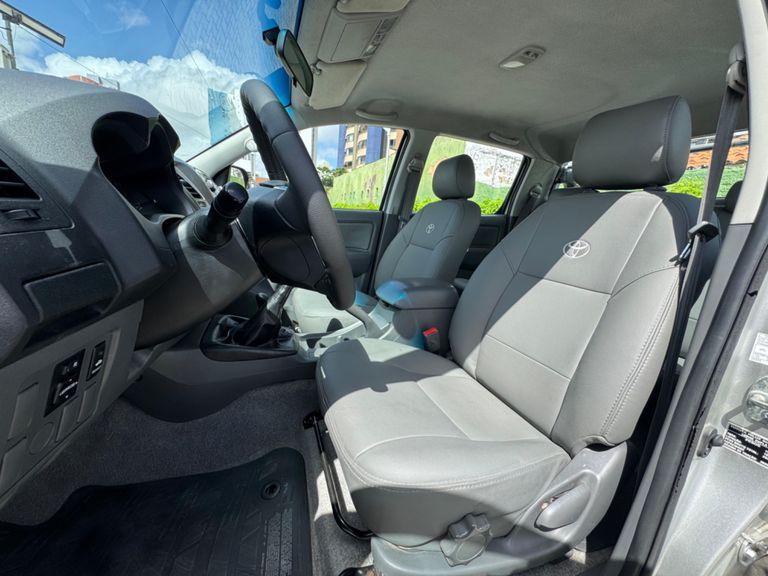 Toyota Hilux CD SR D4-D 4x4 3.0  TDI Dies.