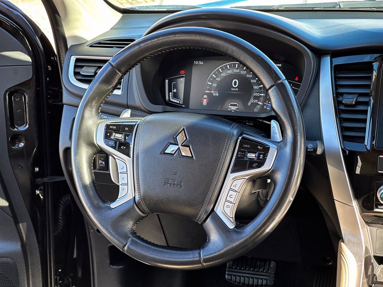 Mitsubishi Pajero Sport HPE-S 2.4  4x4 Diesel Aut.