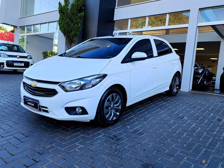 Chevrolet ONIX HATCH Joy 1.0 8V Flex 5p Mec.