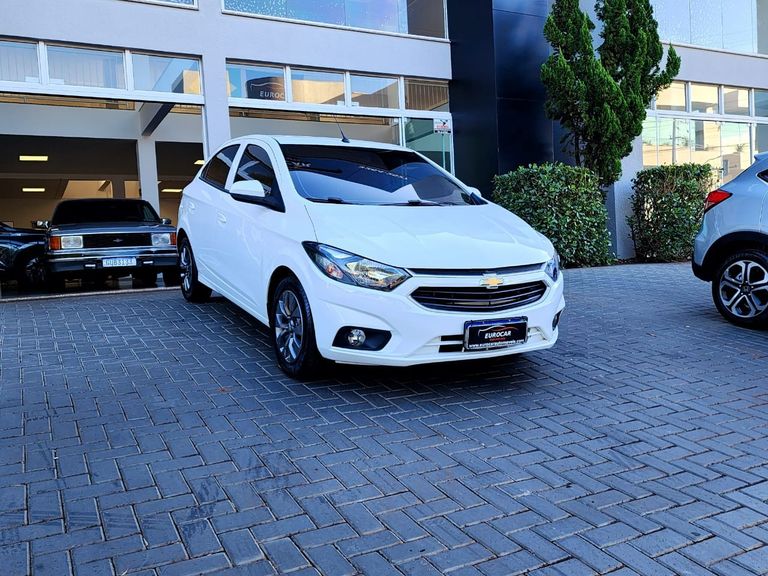 Chevrolet ONIX HATCH Joy 1.0 8V Flex 5p Mec.