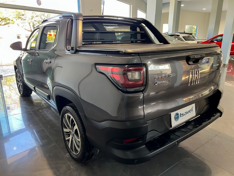 Fiat Strada Volcano 1.3 Flex 8V CD