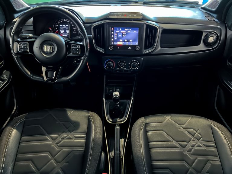 Fiat Strada Volcano 1.3 Flex 8V CD
