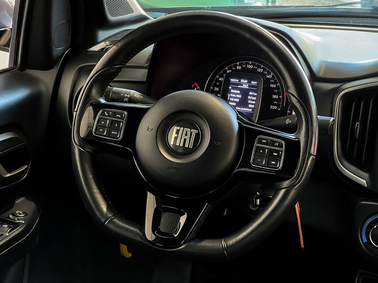 Fiat Strada Volcano 1.3 Flex 8V CD