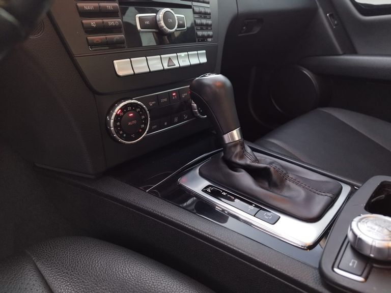 Mercedes C-180 CGI Sport 1.6 TB 16V 156cv Aut.