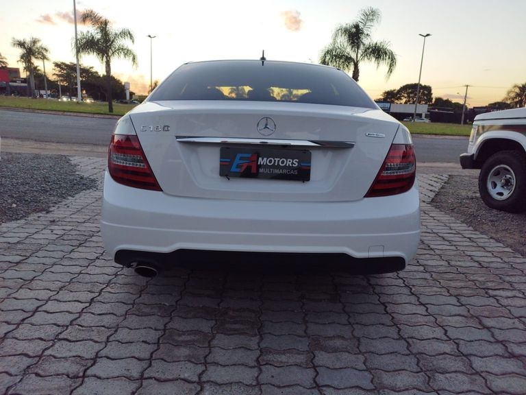 Mercedes C-180 CGI Sport 1.6 TB 16V 156cv Aut.
