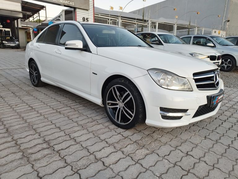 Mercedes C-180 CGI Sport 1.6 TB 16V 156cv Aut.