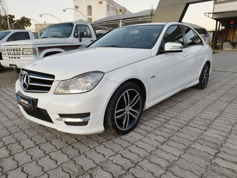Mercedes C-180 CGI Sport 1.6 TB 16V 156cv Aut.
