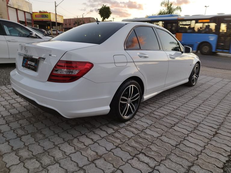 Mercedes C-180 CGI Sport 1.6 TB 16V 156cv Aut.