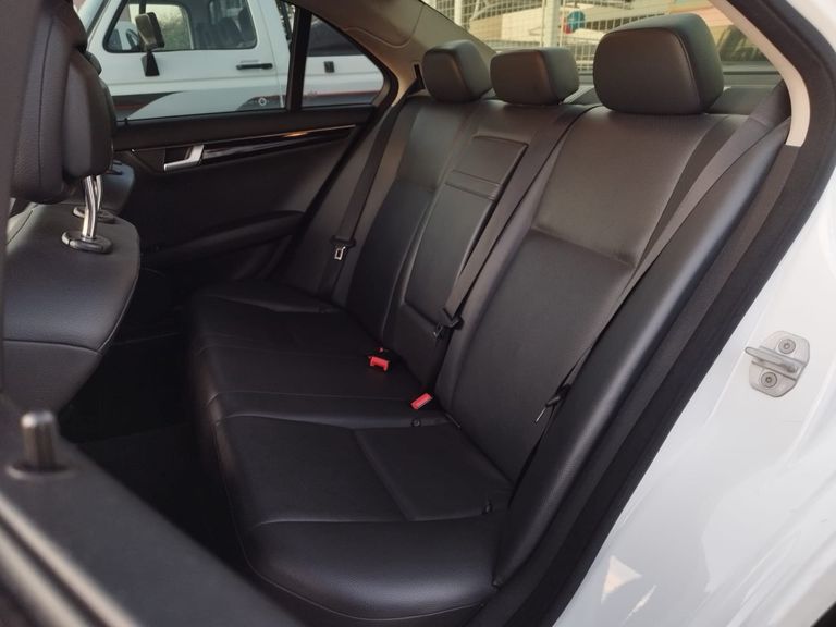 Mercedes C-180 CGI Sport 1.6 TB 16V 156cv Aut.
