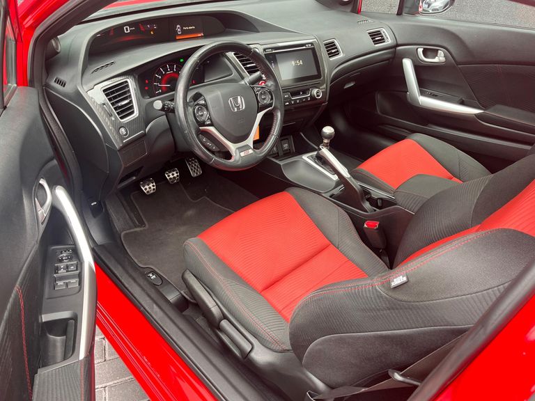 Honda Civic Coupe Si 2.4 16V 206cv Mec. 2p
