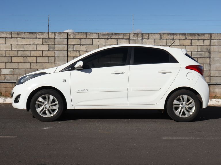 Hyundai HB20 Comf./C.Plus/C.Style 1.0 Flex 12V