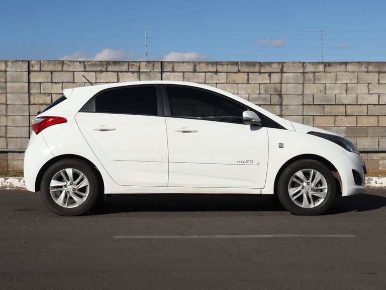 Hyundai HB20 Comf./C.Plus/C.Style 1.0 Flex 12V