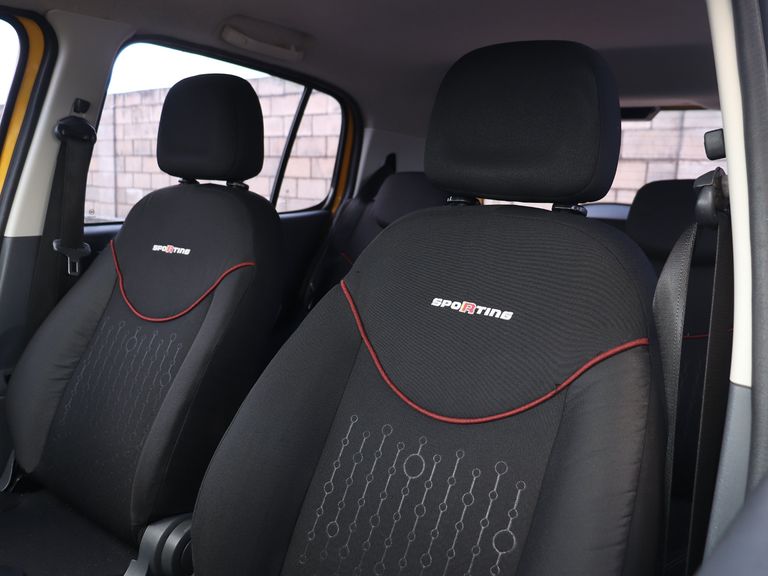 Fiat UNO SPORTING 1.4 EVO Fire Flex 8V 4p