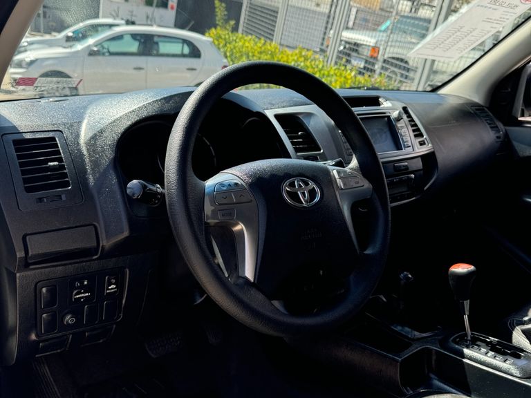 Toyota Hilux CD SRV D4-D 4x4 3.0  TDI Dies