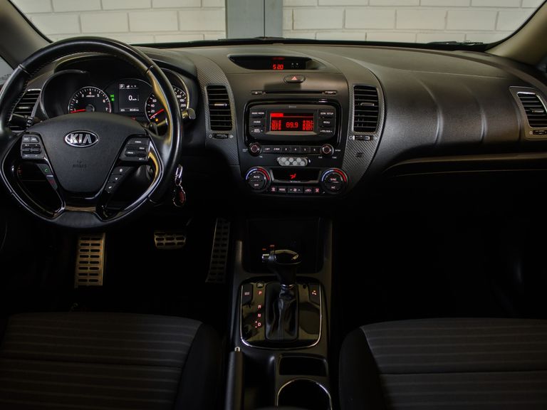 Kia Motors Cerato 1.6 16V  Flex  Aut.