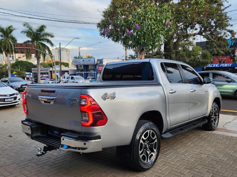 Toyota Hilux CD SRX 4x4 2.8 TDI 16V Diesel Aut.