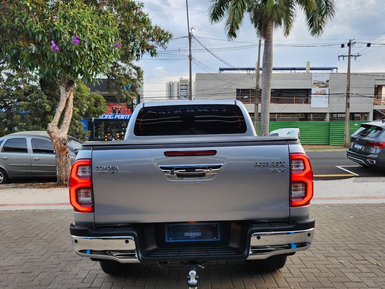 Toyota Hilux CD SRX 4x4 2.8 TDI 16V Diesel Aut.