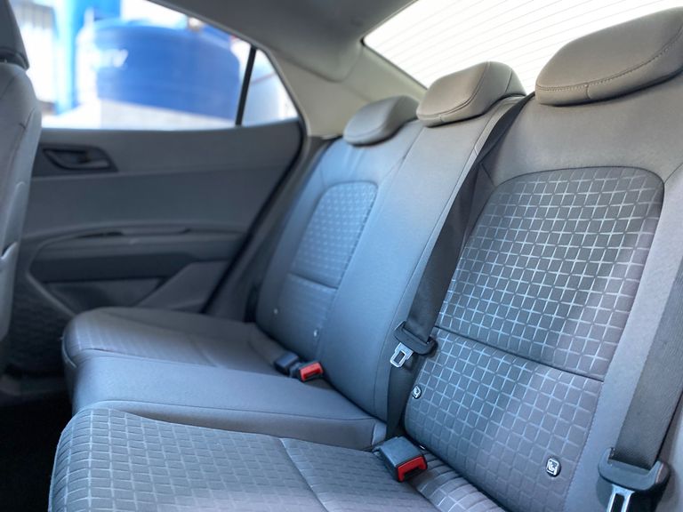 Hyundai HB20S Comfort 1.0  Flex 12V Mec.