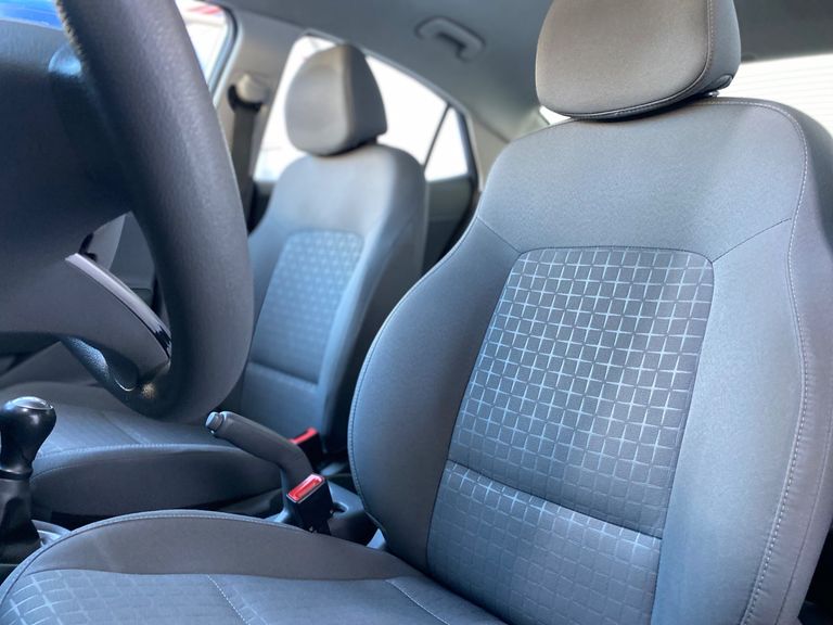 Hyundai HB20S Comfort 1.0  Flex 12V Mec.