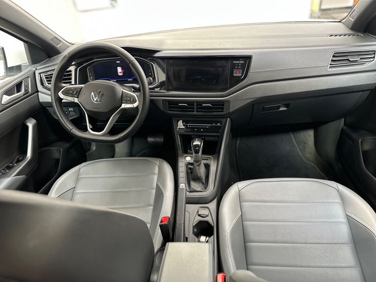 VolksWagen Nivus Highline 1.0 200 TSI Flex Aut.