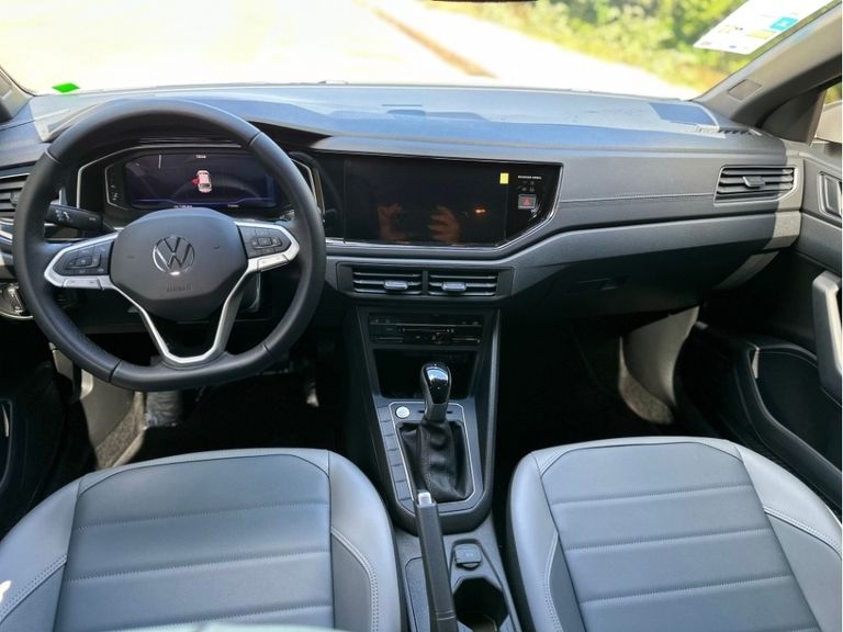 VolksWagen Nivus Highline 1.0 200 TSI Flex Aut.