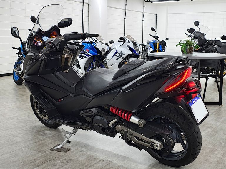 KYMCO AK 550i ABS