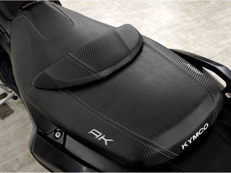 KYMCO AK 550i ABS