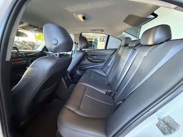 BMW 320iA Modern/Sport TB 2.0/A.Flex/GP 4p