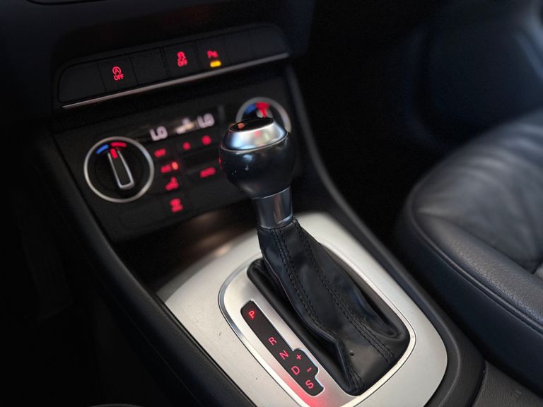 Audi Q3 1.4 TFSI/TFSI Flex S-tronic 5p