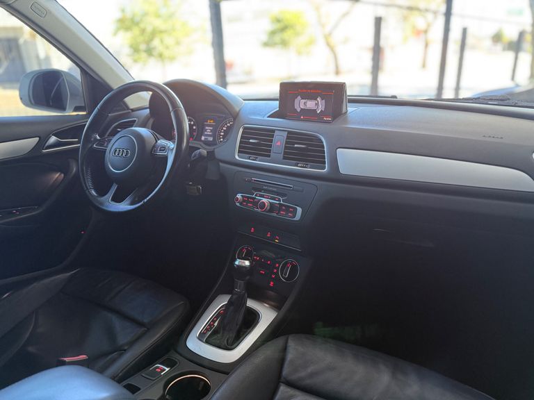 Audi Q3 1.4 TFSI/TFSI Flex S-tronic 5p
