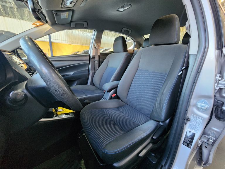 Toyota YARIS XL Sedan 1.5 Flex 16V 4p Aut.