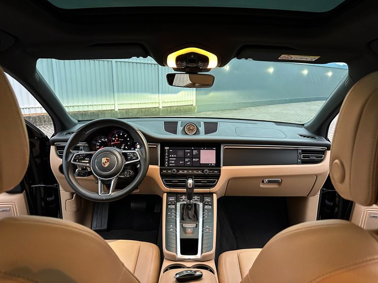 Porsche Macan 2.0 Turbo