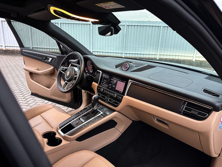 Porsche Macan 2.0 Turbo