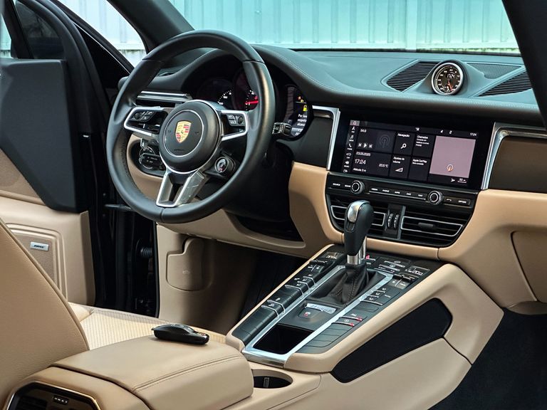 Porsche Macan 2.0 Turbo