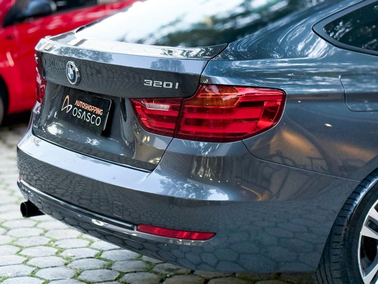 BMW 320iA GT Sport 2.0 Turbo 16V 184cv 5p