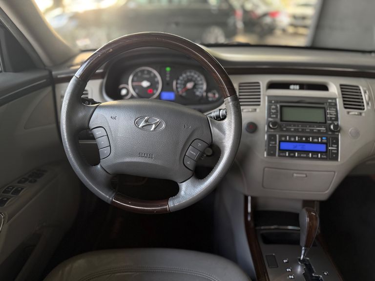 Hyundai AZERA GLS 3.3 V6 24V 4p Aut.