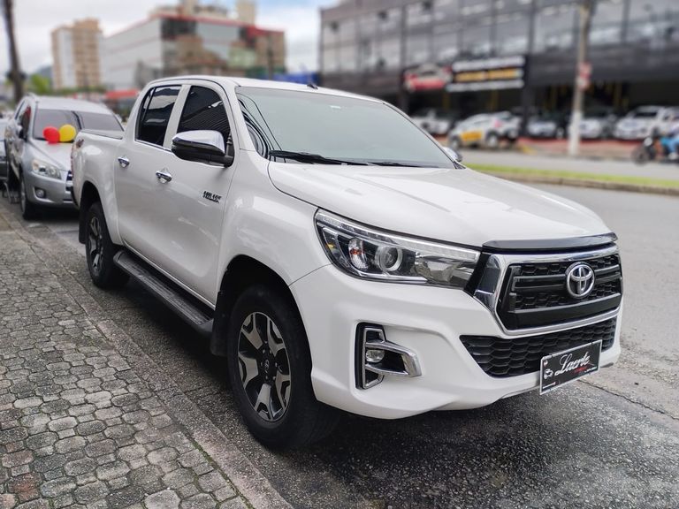 Toyota Hilux CD SRX 4x4 2.8 TDI 16V Diesel Aut.