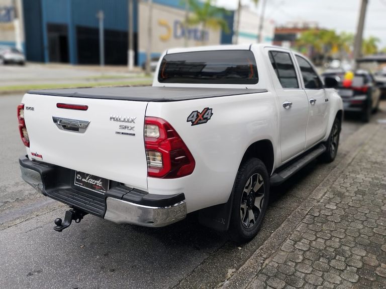 Toyota Hilux CD SRX 4x4 2.8 TDI 16V Diesel Aut.