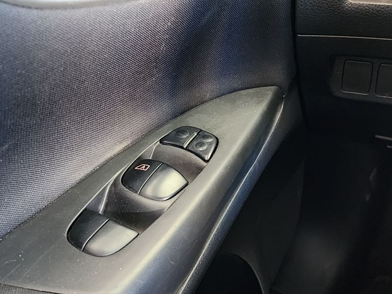 Nissan Sentra S 2.0 FlexStart 16V Aut.