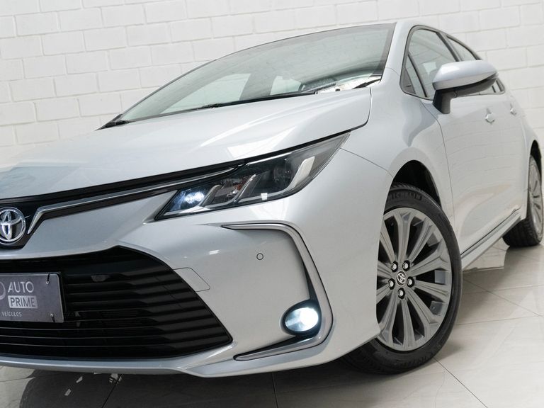 Toyota Corolla XEi 2.0 Flex 16V Aut.