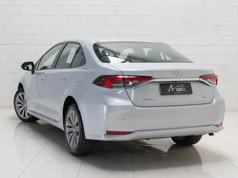 Toyota Corolla XEi 2.0 Flex 16V Aut.