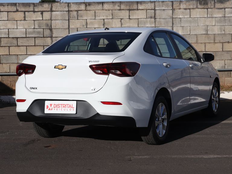 Chevrolet ONIX SEDAN Plus LT 1.0 12V Flex 4p Mec.