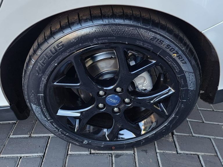 Ford Focus 2.0 16V/SE/SE Plus Flex 5p Aut.