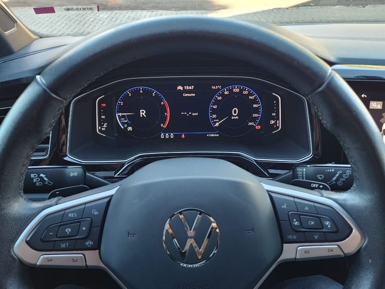 VolksWagen Nivus Highline 1.0 200 TSI Flex Aut.