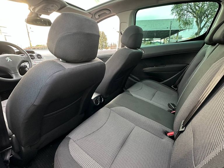 Peugeot 308 Active 1.6 Flex 16V 5p mec.