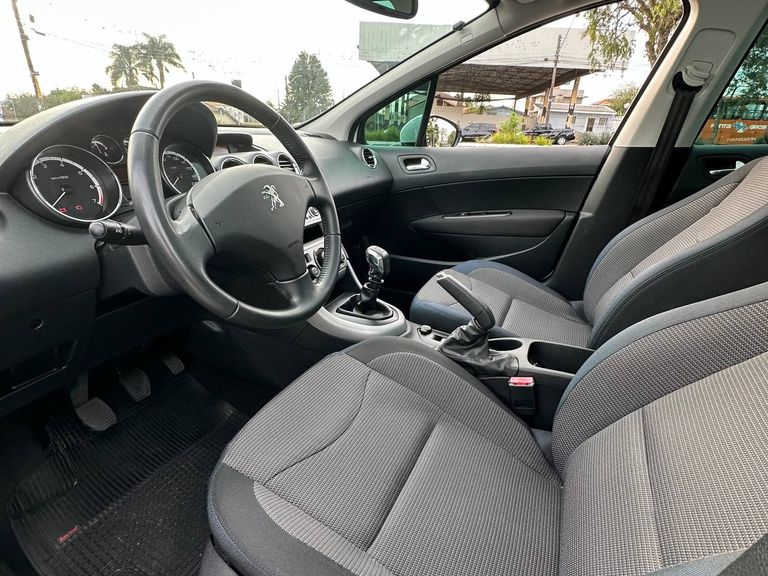 Peugeot 308 Active 1.6 Flex 16V 5p mec.