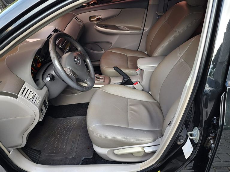Toyota Corolla XEi 1.8/1.8 Flex 16V Aut.