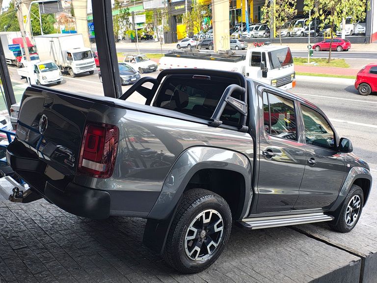 VolksWagen AMAROK Comfor. 3.0 V6 TDI 4x4 Dies. Aut.