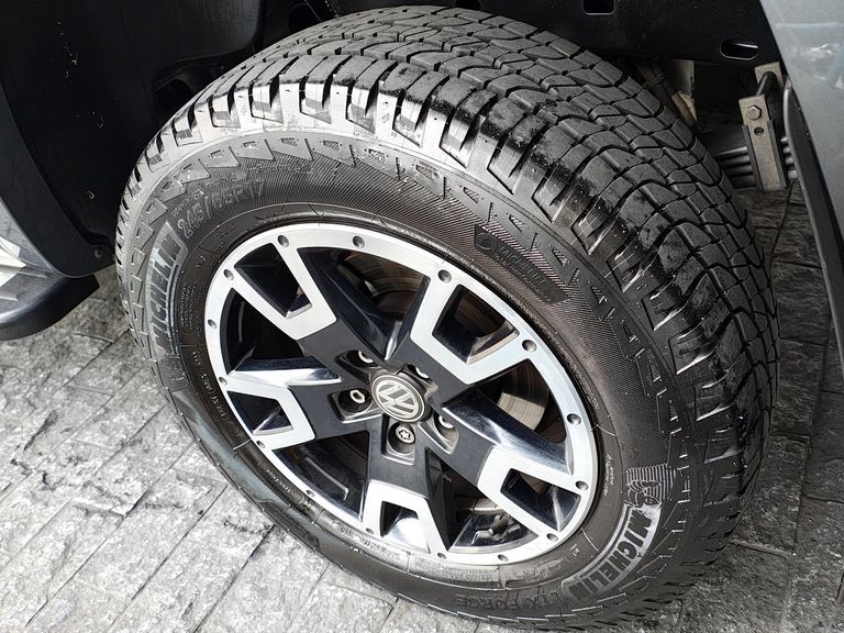 VolksWagen AMAROK Comfor. 3.0 V6 TDI 4x4 Dies. Aut.