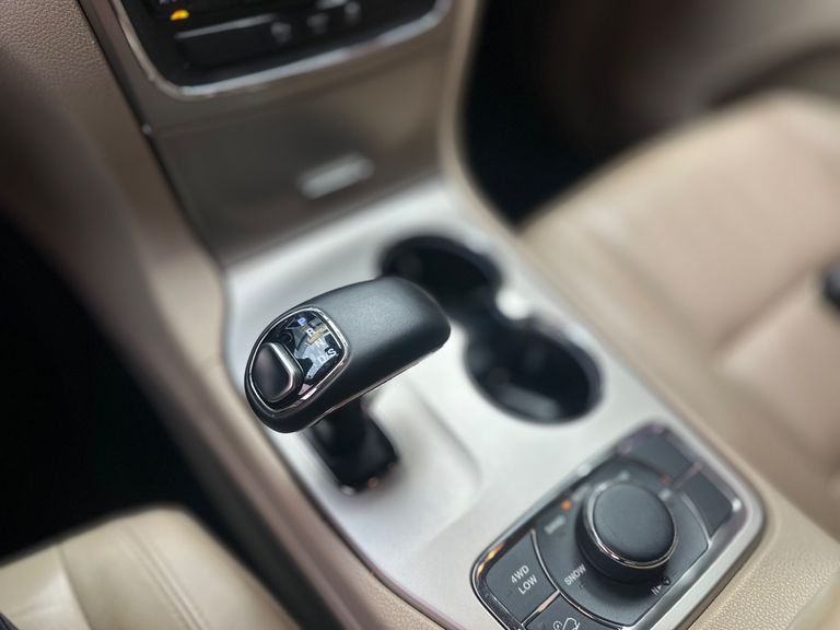 Jeep Grand Cherokee Limited 3.6 4x4 V6 Aut.
